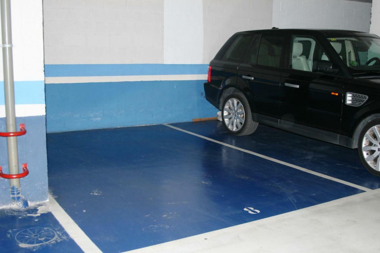 Apartamento Malaga Centro Y Playa-Parking エクステリア 写真